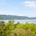 Feriehus Beautiful Sunsets 100 Meters From The