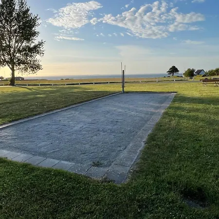 Smukke Solnedgange 100 Meter Fra Stranden Brenderup